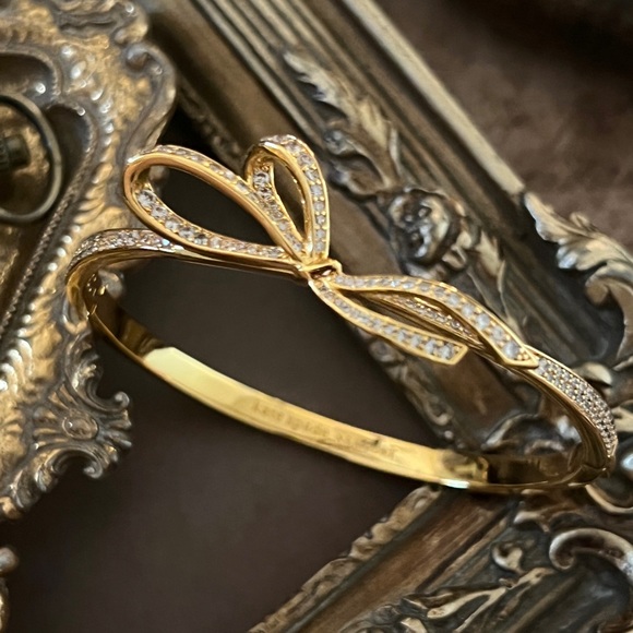 KATE SPADE • Gold All Tied Up Crystal Accented Bow Bangle Bracelet - Picture 4 of 4
